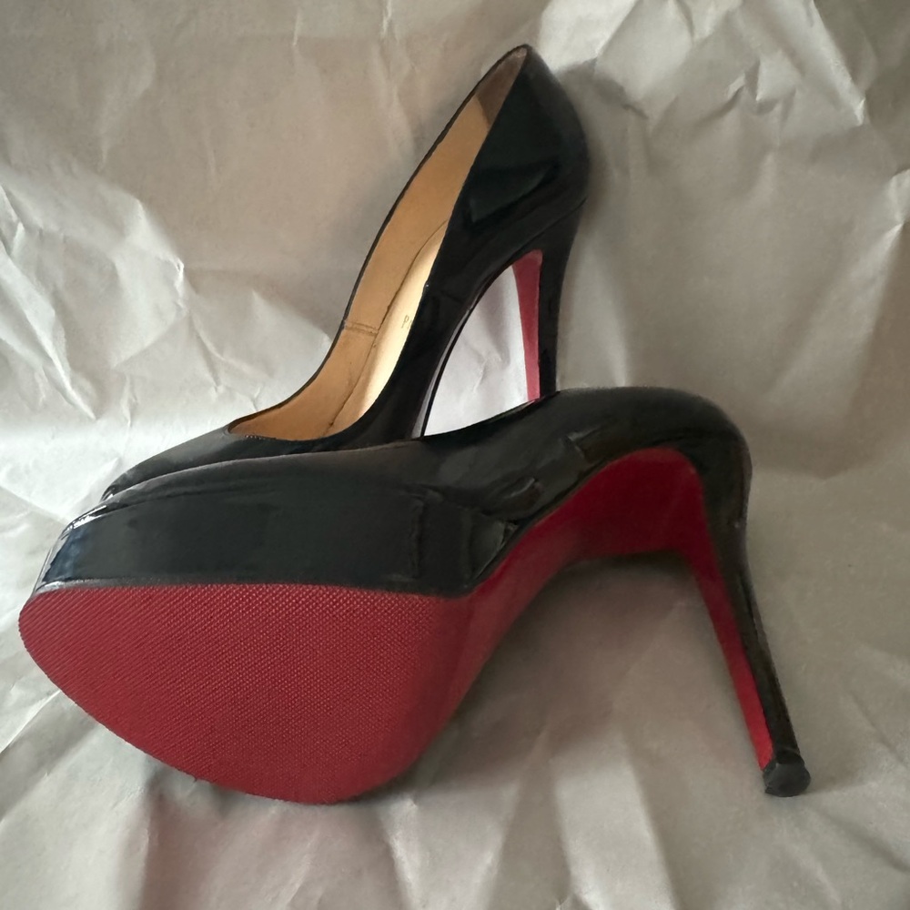 Christian Louboutin Bianca 140 mm Patent Calf Size 39